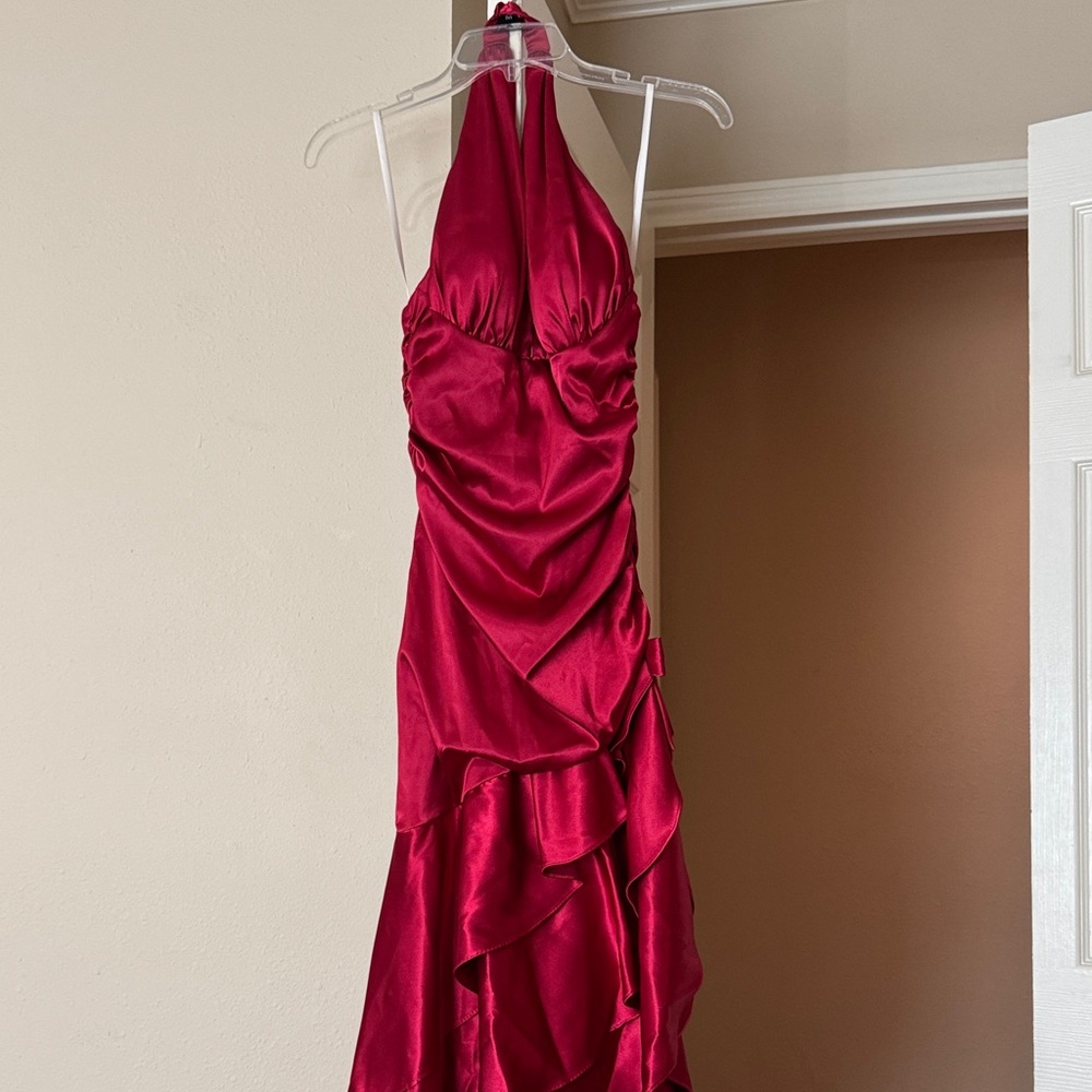 Blondie Nites Backless Red Dress